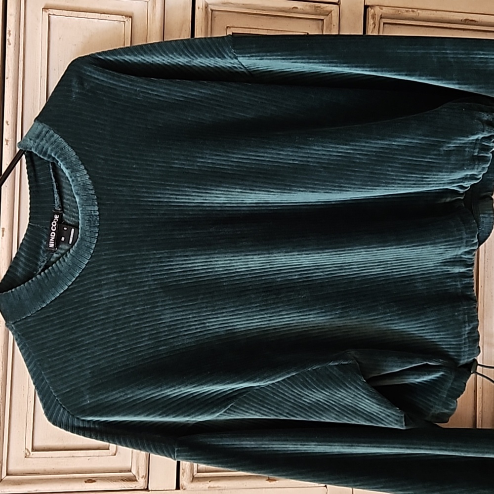Womens Green Ribbed velvet crew neck sweater sz sm
